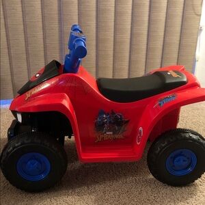 Marvel Spider-Man Red and Blue Ride-On Vehicle